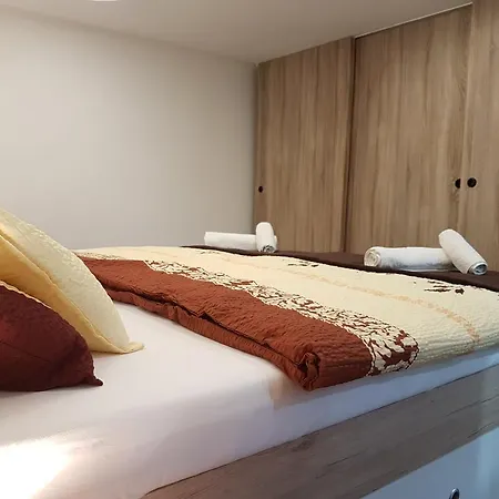 Kazinczy Apartment Budapest